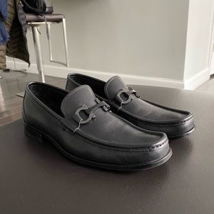 Ferragamo Gancini Moccasins size 8.5